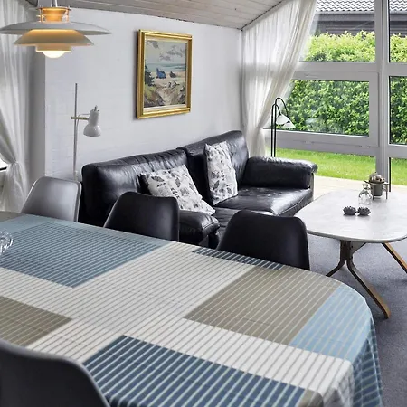 4 Star In Struer *