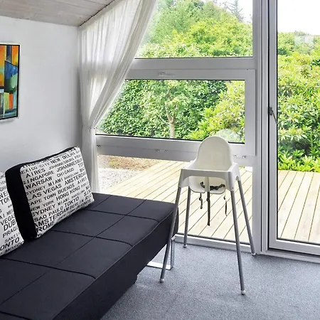 4 Star In Struer 度假居