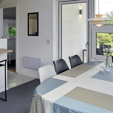 4 Star In Struer *